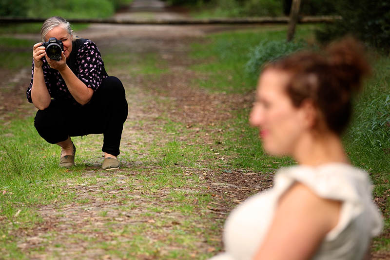 Video van een fotograaf aan het werk